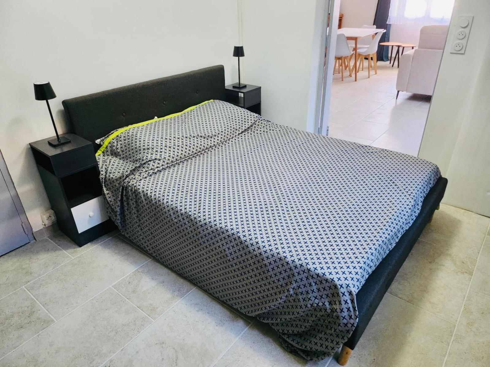 Appartement Paisible Pour 4 Personnes Montpellier Dış mekan fotoğraf