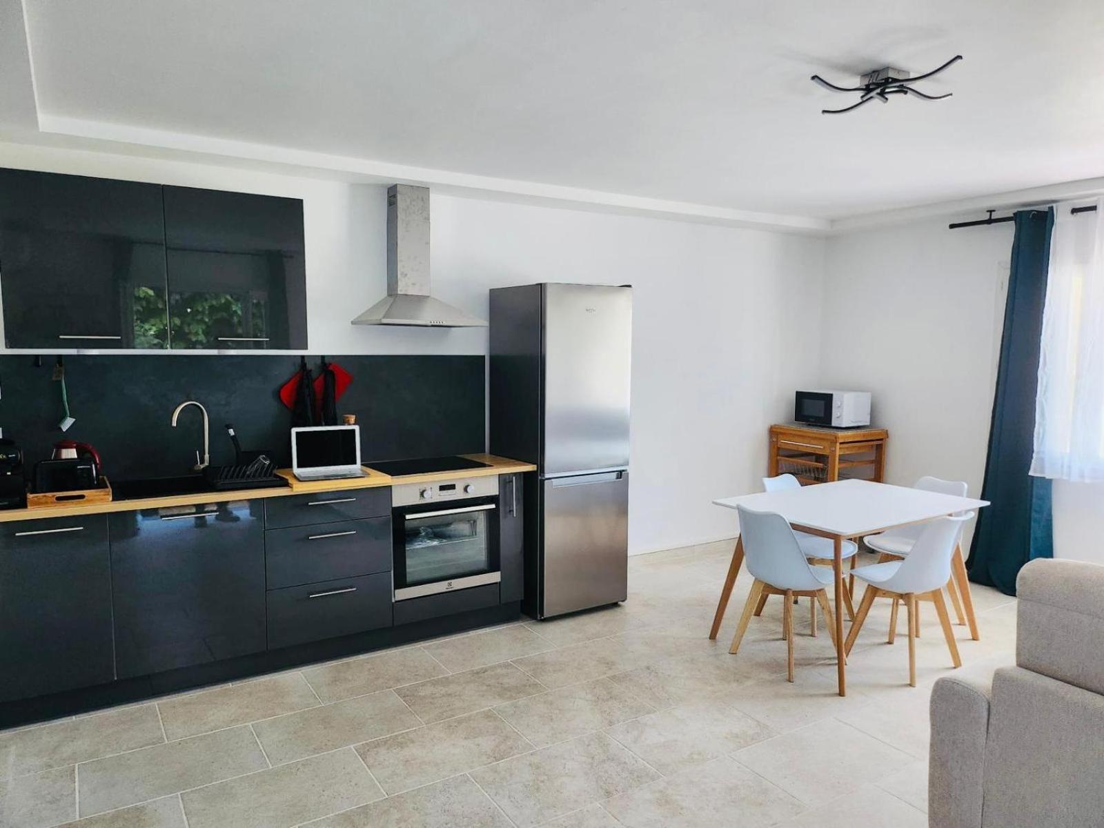 Appartement Paisible Pour 4 Personnes Montpellier Dış mekan fotoğraf